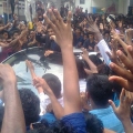 allu-arjun-at-mall-of-joy-kerala-stills-17