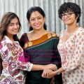 nazriya-anjali-menon-parvathy-2