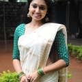 sija-rose-malayalam-actress-stills2